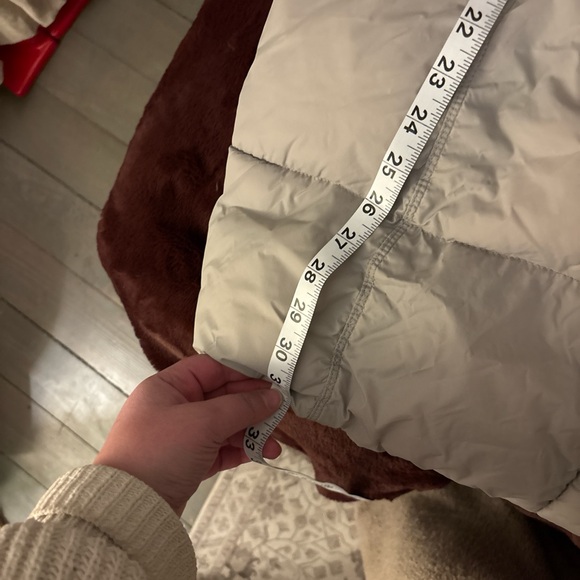 French Connection Relaxed Fit Pillow Hood Quilted Puffer size XL silver/gray - Picture 7 of 7